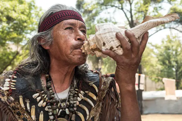 Photo of Prehispanic Mexican healer called 