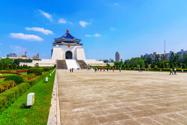 sala commemorativa di chiang kai shek - national chiang kai shek memorial hall foto e immagini stock