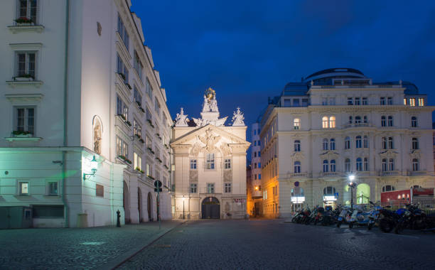 istock Empty Street (Naglergasse) in Vienna by Night 667642760
