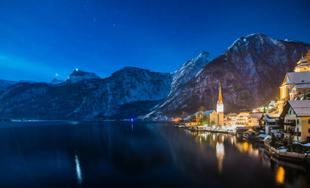 istock Winter View Of Hallstatt, Hallstatt, Austria 667661268