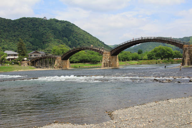 istock Kintai Bridge spanning the Nishiki River 667690368