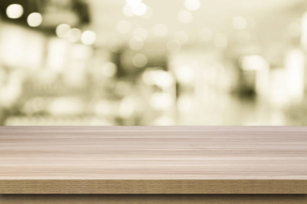 istock Defocused blur background of shopping mall 667749114