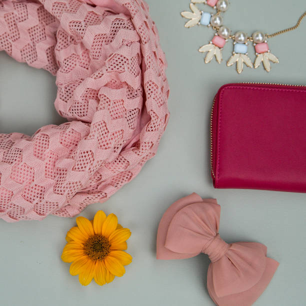 istock Set of beautiful fashion accessories. 667774018