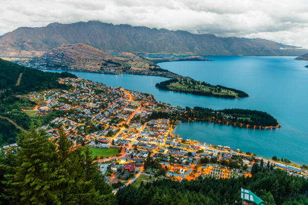 istock Queenstown and Lake Wakatipu 667803138
