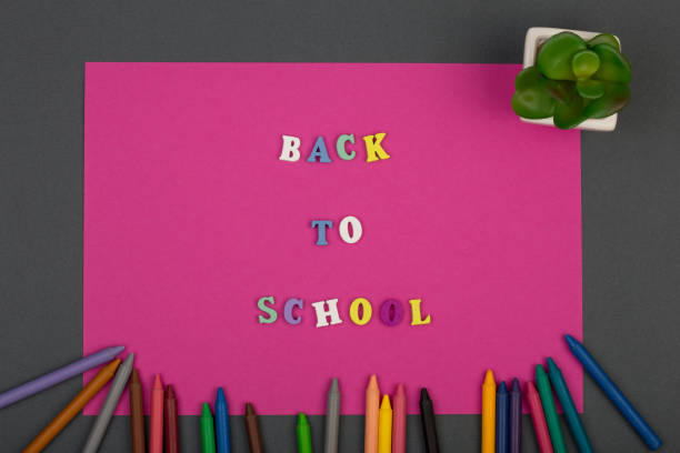 istock pink paper, text 