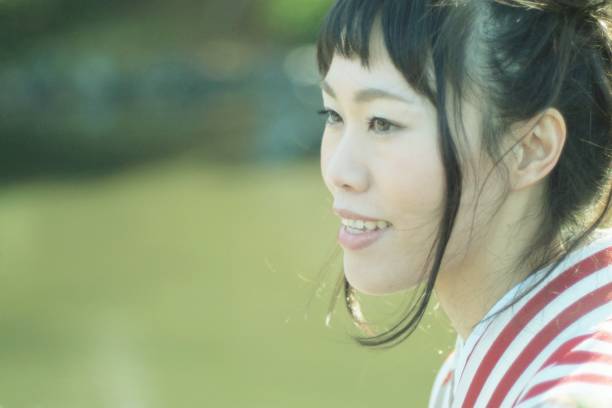 istock Japanese woman in kimono 667835956