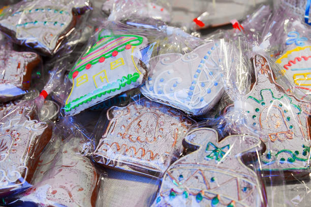 istock Gingerbread on Vilnius Christmas Market during Advent 667858590