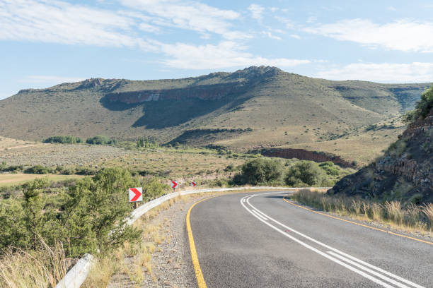 istock Scenic Owl Route to Nieu-Betesda 667887856