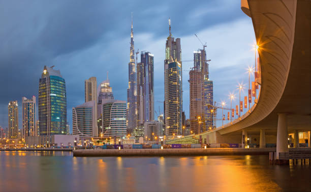 istock Skyline with the bridge over the new Canal and Downtown 667910062