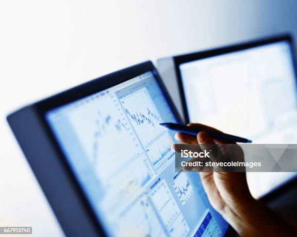 股票市場資料 照片檔及更多 分析 照片 - 分析, 技術, 金融