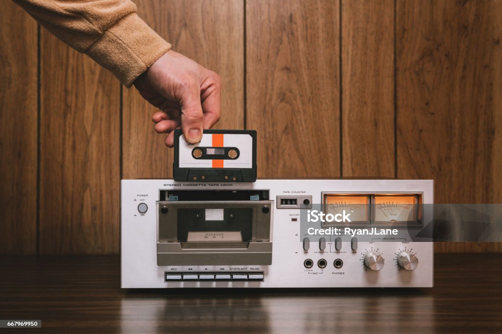 Reproductor De Cassette Estéreo Con Estilo Retro Foto de stock y