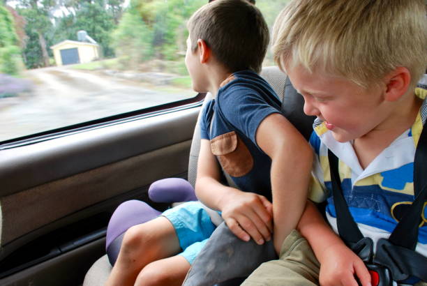 istock Car Travel with Children 668071062