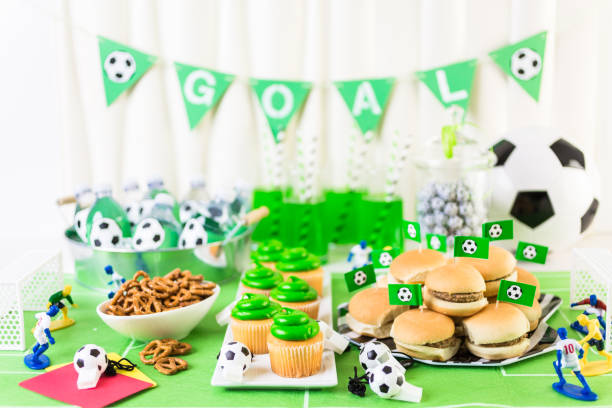 istock Kids football party 668120162
