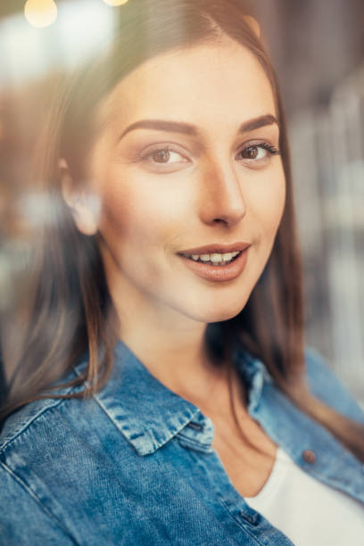 istock Beautiful woman 668133222