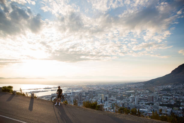 istock Quick cup of coffee on my training ride 668142918