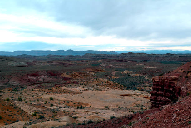 istock Silent City and Cliff 668144684