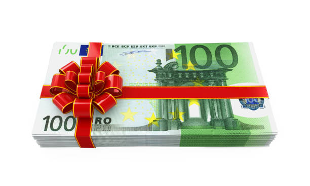 istock Euro Money Gift Isolated 668204216