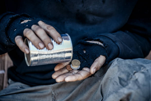 Homlessness Portrait of homeless man begging outdoor beggar stock pictures, royalty-free photos & images