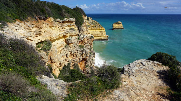 istock algarve portugal 668412286