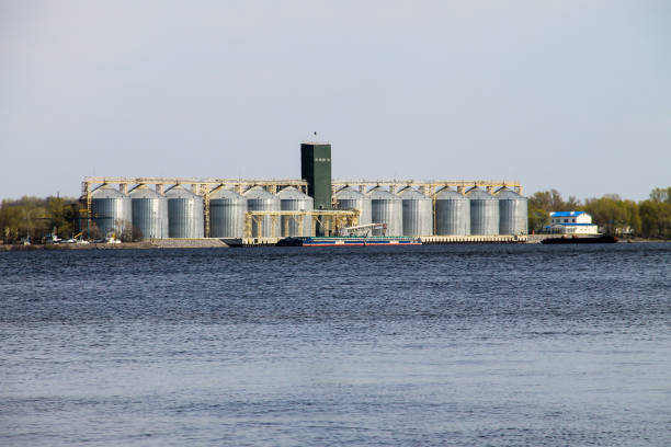 istock Granaries for storing cereal grains on river Dnieper, Ukraine 668419106