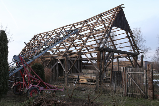 Abandoned barn