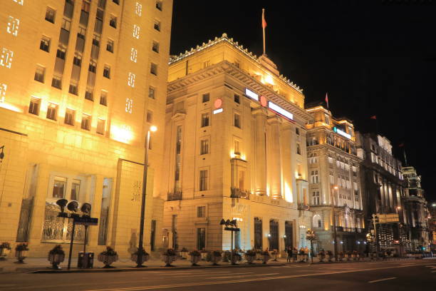 istock Shanghai Bund cityscape China 668491078