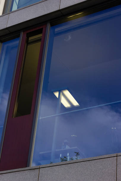 istock day and night series modern1 668526910