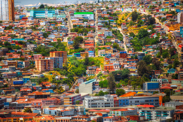 istock city of Valparaiso, Chile 668560912