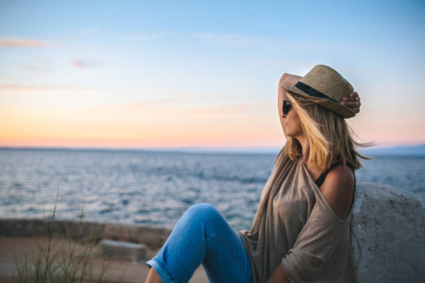istock Relaxing by the sea 668660912