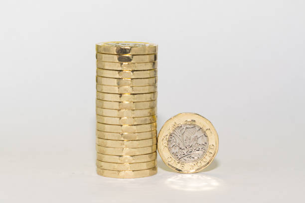 nowa moneta funta w wielkiej brytanii - royal bank of scotland zdjęcia i obrazy z banku zdjęć