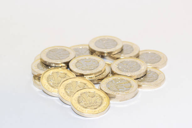 nowa moneta funta w wielkiej brytanii - royal bank of scotland zdjęcia i obrazy z banku zdjęć