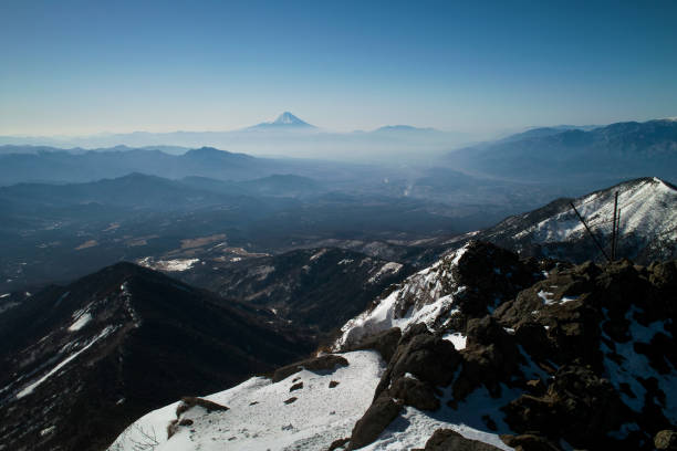 snow-covered mountains snow-covered mountains 雪 stock pictures, royalty-free photos & images