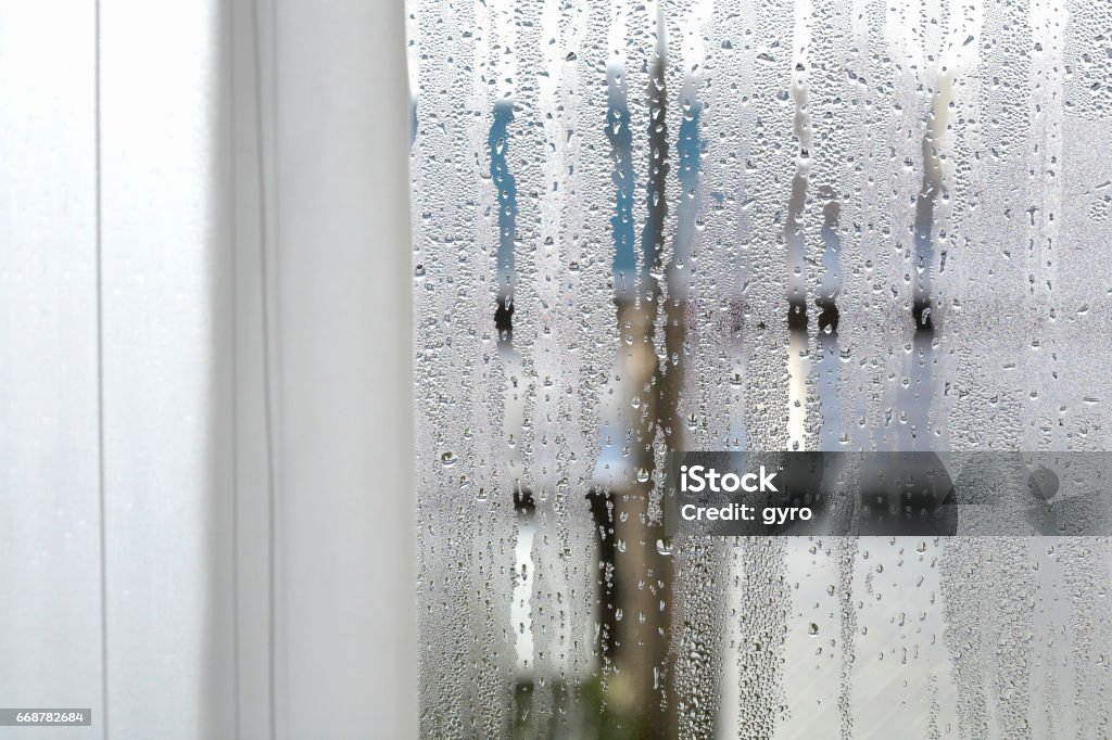 Condensação do orvalho de vidro - Foto de stock de Umidade royalty-free