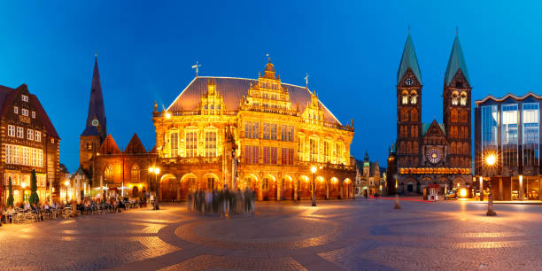 istock Ancient Bremen Market Square in Bremen, Germany 668818004