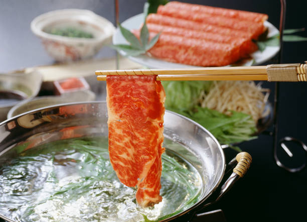 しゃぶしゃぶが味わえる - shabushabu ストックフォトと画像