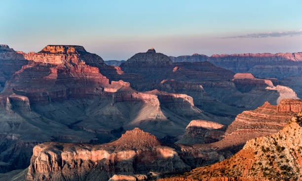 istock view into the grand canyon from mathers point, south rim 668915666