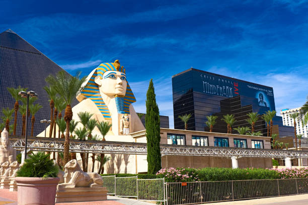 Statue of Sphinx from Luxor Hotel Casino LAS VEGAS - 08 Oct 2016: Statue of Sphinx from Luxor Hotel Casino, the most recognizable hotels on the popular Vegas strip because of its striking design, Oct 08, 2016 in Las Vegas, Nevada. las vegas pyramid stock pictures, royalty-free photos & images