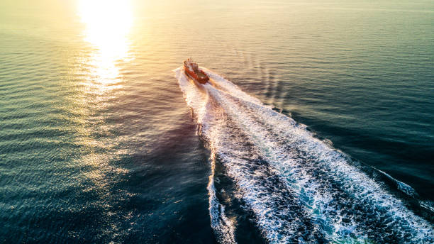 istock Speedboat goes in the sea 668961534