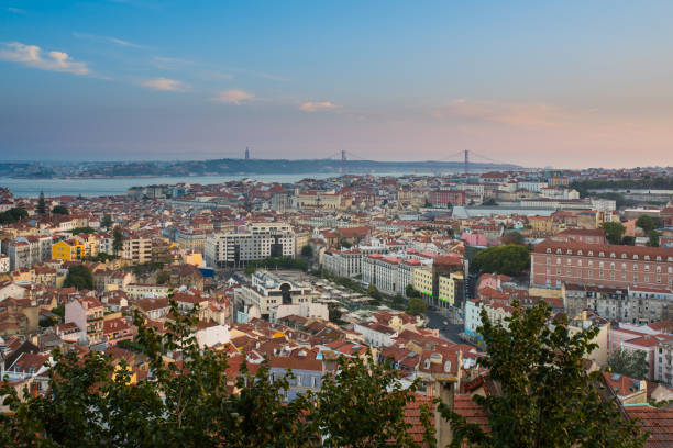 istock Sunset over central Lisbon, Portugal 669025390