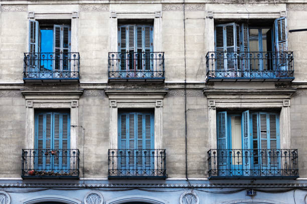 istock Typical windows and balconies in a house in Madrid 669040642