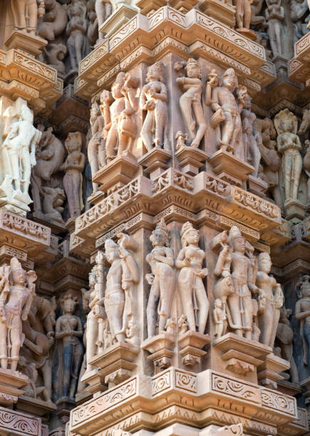 istock Bas-relief at famous ancient temple in Khajuraho, India 669054456