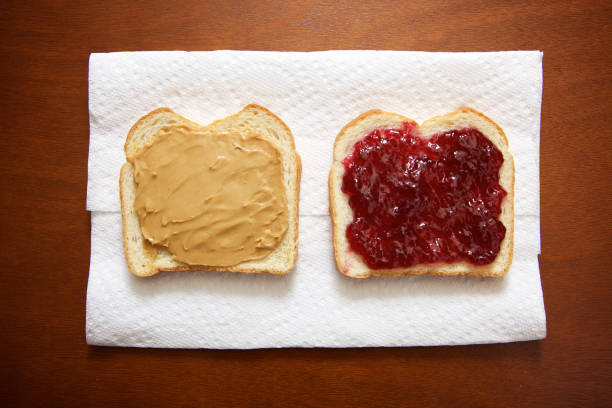 istock peanut butter and jelly 669160376