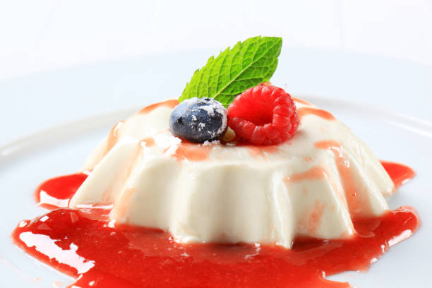 istock Panna cotta with strawberry sauce 669200264