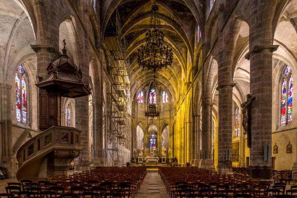 istock Cathedral of Saint-Jean-Baptiste, Bazas, France 669200708