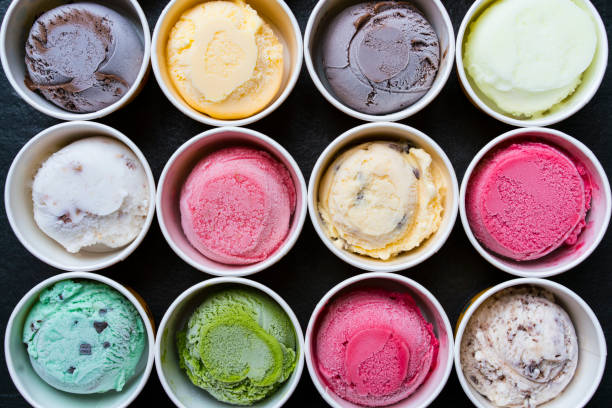 istock Top view Ice cream flavors in cup on blackground 669243898