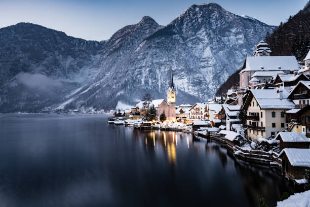 istock Hallstatt in the winter 669261570