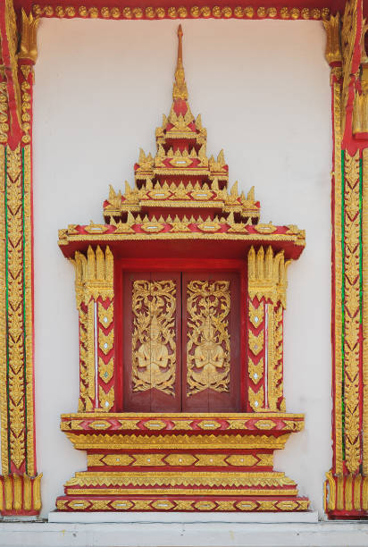 istock Thai Temple in beautiful day 669301910