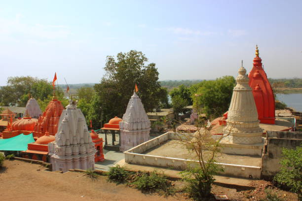istock Temples at Narmada Ghat in Maheshwar, India 669315514