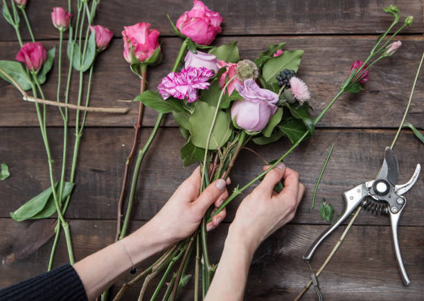 istock flower shop background 669323390