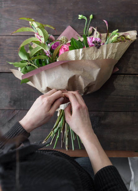 istock flower shop background 669323796